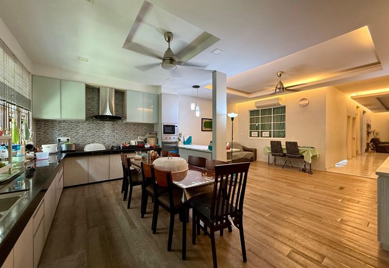 Bandar Tun Hussein Onn