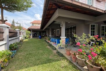 Bandar Tun Hussein Onn