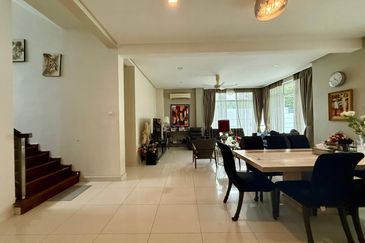 Avenue 6, Bandar Tun Hussein Onn