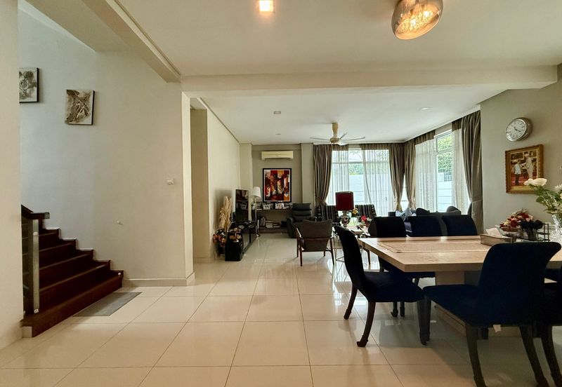 Avenue 6, Bandar Tun Hussein Onn