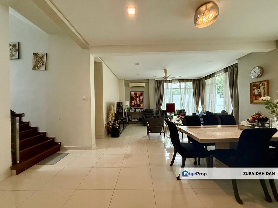 (WITH PRIVATE POOL) 2.5 Storey Bungalow Avenue 6, Bandar Tun Hussein Onn, Cheras, Selangor, Cheras