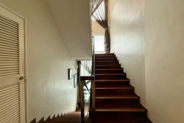 Avenue 6, Bandar Tun Hussein Onn