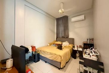 Avenue 6, Bandar Tun Hussein Onn