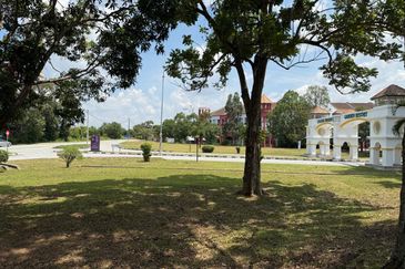 COLLEGE HEIGHTS GARDEN RESORT (PAJAM)