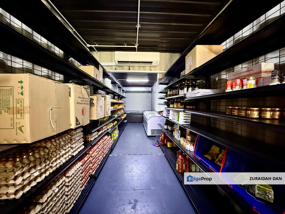 Commercial Land with Complex Premise @ Bandar Tun Hussein Onn, Cheras, Selangor, Cheras