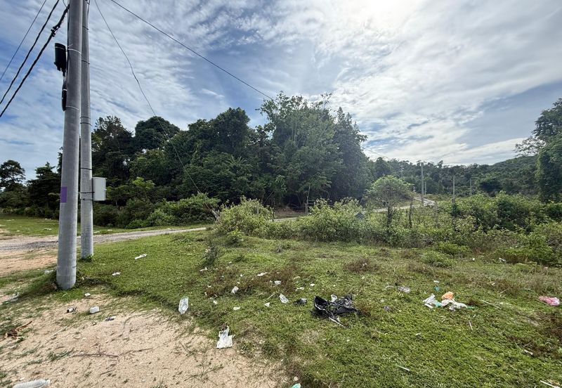 2.2686 Acres Agriculture Land @ Chenderiang, Batang Padang, Perak