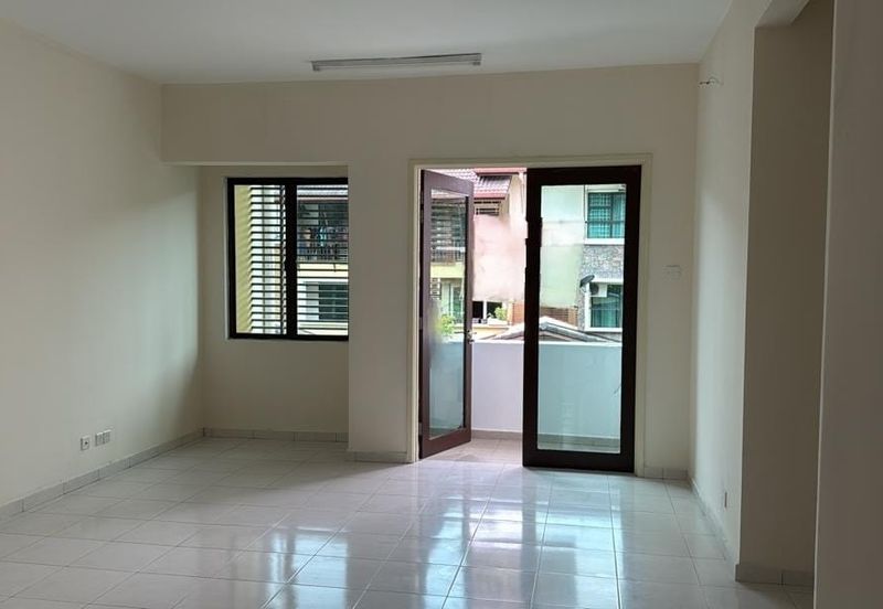 Avenue 2, Lake Valley