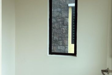 Avenue 2, Lake Valley