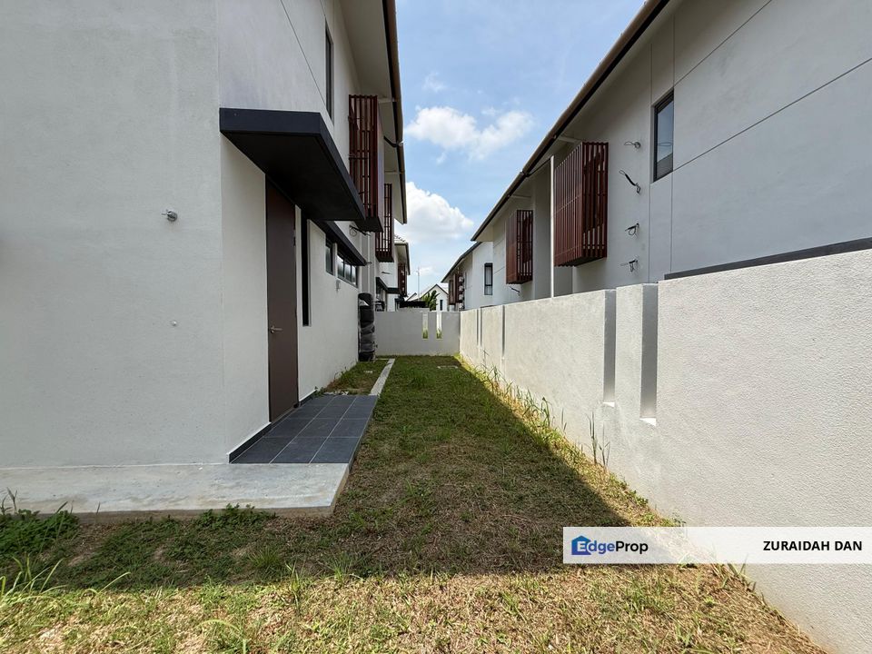 FACING OPEN! BRAND NEW! 2 Storey Semi D Serenia Aqila @ Serenia City, Sepang, Selangor, Sepang