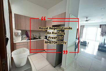 Royal Regent Sri Putramas III