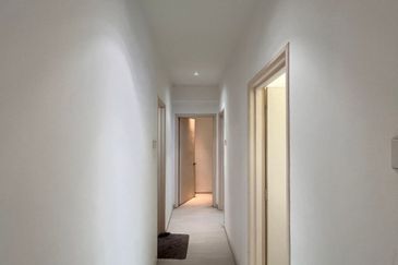 Royal Domain Sri Putramas II