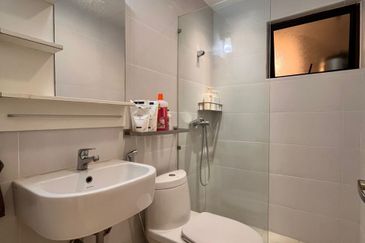 Royal Domain Sri Putramas II