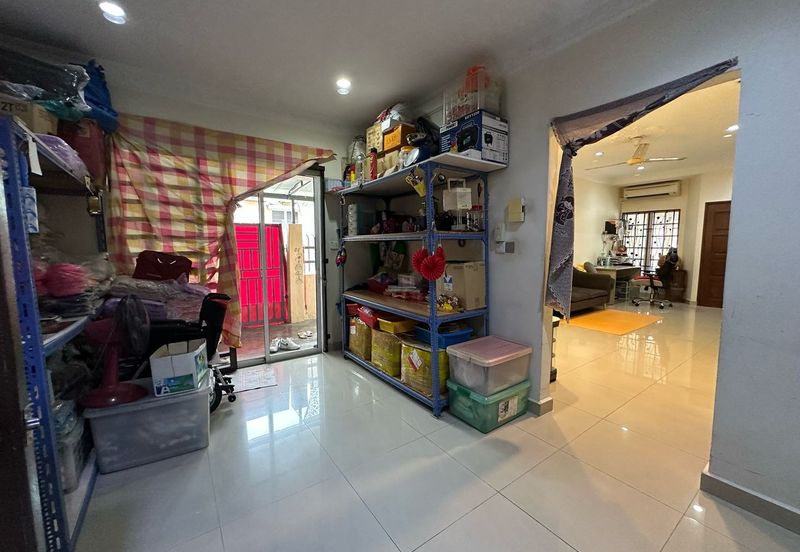 Paramount Garden (Taman Paramount)