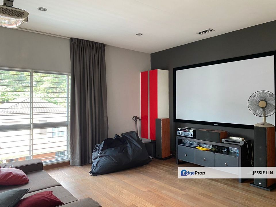 Sutera Spring 2.5 sty Semi D For Sale Damansara Damai Renovated, Selangor, Damansara Damai