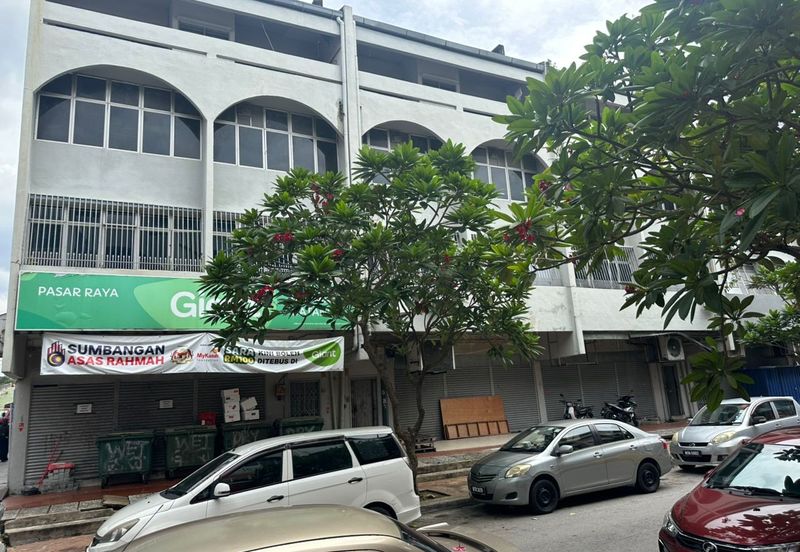 Office For Rent at Kelana Jaya, Near Linclon College 