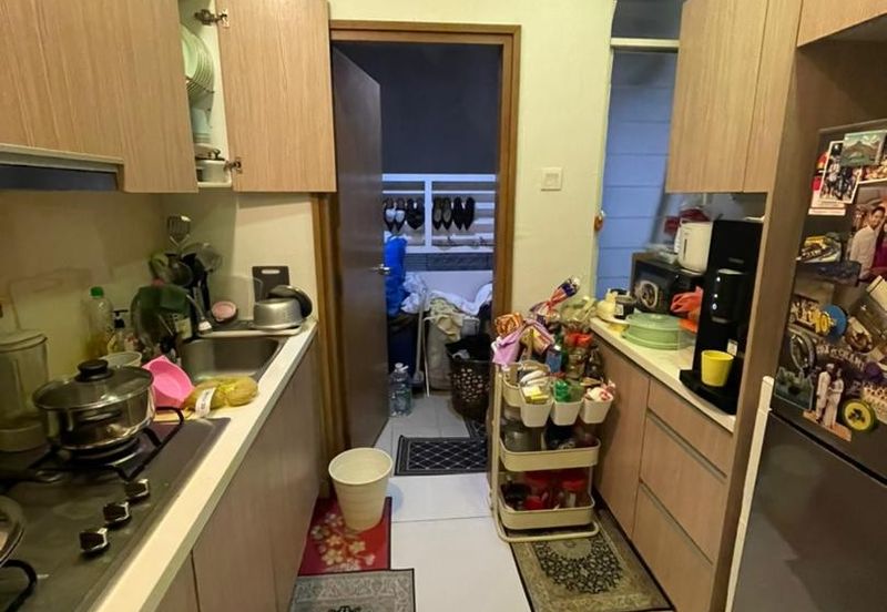 Royal Regent Sri Putramas III