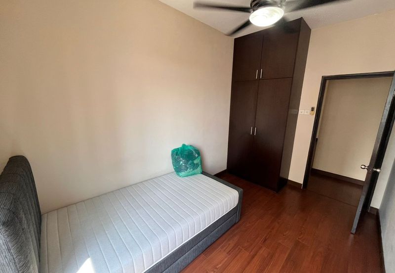 Royal Domain Sri Putramas II