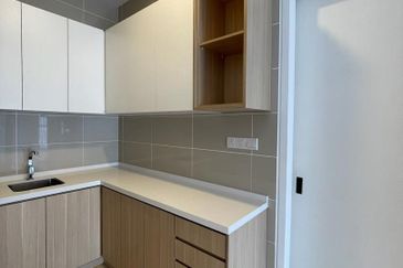 Waltz Residences @ Paradigm Garden City