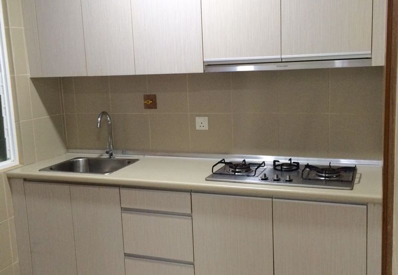 Royal Regent Sri Putramas III