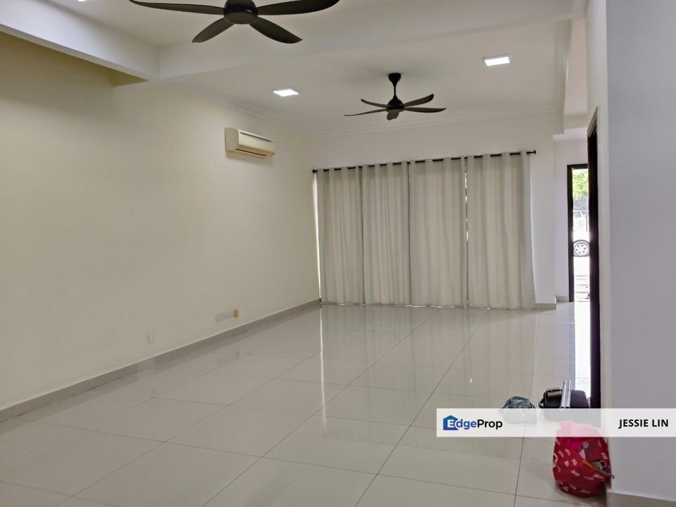 Sutera Damansara 3 storey Superlink, Gated & Guarded, Damansara Damai, Petaling Jaya, Selangor, Damansara Damai