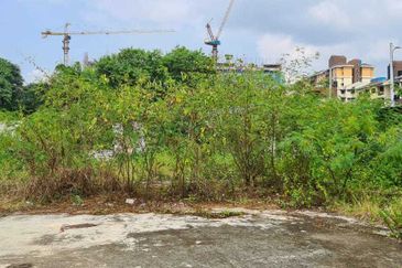 Pantai Dalam Kampung Kerinchi