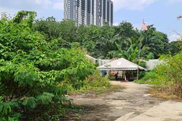 Pantai Dalam Kampung Kerinchi