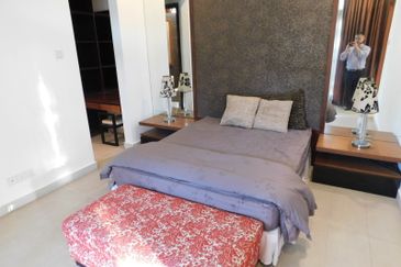 COUNTRY HEIGHTS DAMANSARA BUNGALOW FOR SALE