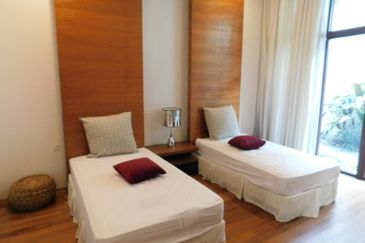 COUNTRY HEIGHTS DAMANSARA BUNGALOW FOR SALE