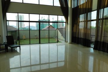 COUNTRY HEIGHTS DAMANSARA BUNGALOW FOR SALE