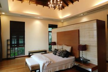 COUNTRY HEIGHTS DAMANSARA BUNGALOW FOR SALE