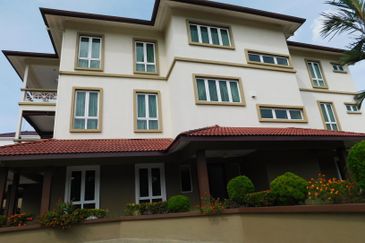 OVERSEAS UNION GARDEN BUNGALOW, OLD KLANG ROAD, FO