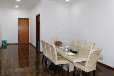 OVERSEAS UNION GARDEN BUNGALOW, OLD KLANG ROAD, FO