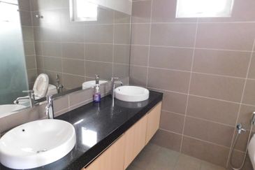 OVERSEAS UNION GARDEN BUNGALOW, OLD KLANG ROAD, FO