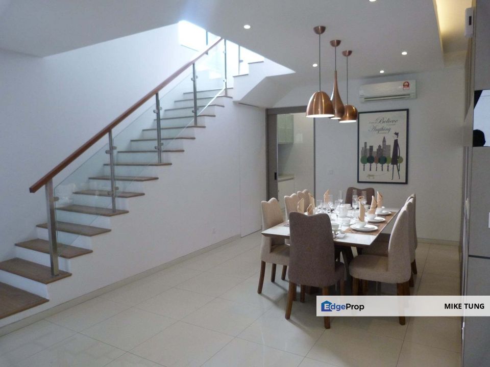 TROPICAL VILLA RESIDENCES, SERI KEMBANGAN, Selangor, Seri Kembangan