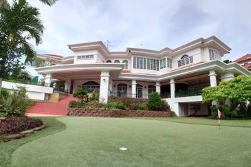 Tropicana Golf & Country Resort