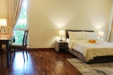 IOI Beverly Row @ IOI Resort City