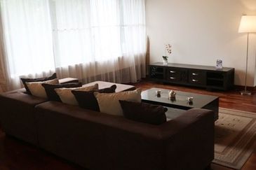 IOI Beverly Row @ IOI Resort City