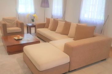 IOI Beverly Row @ IOI Resort City