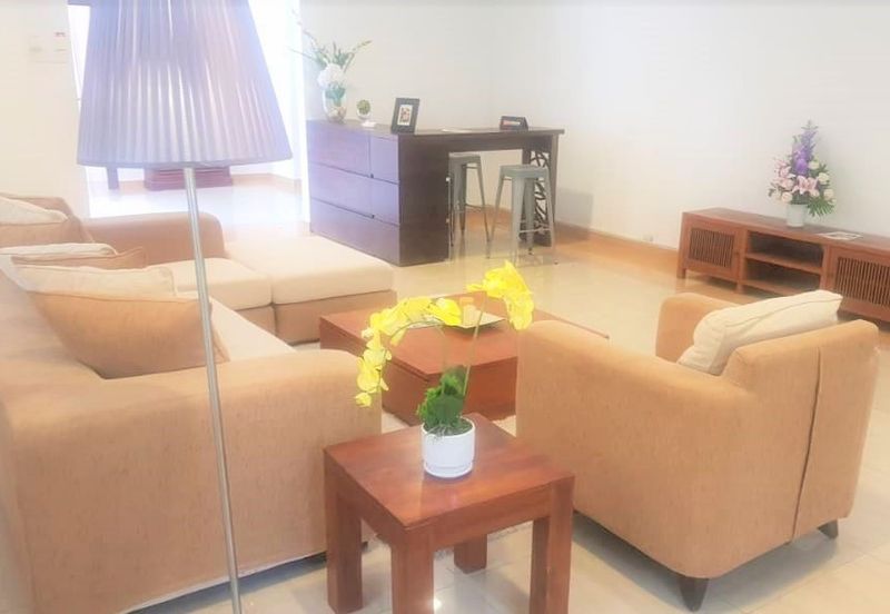 IOI Beverly Row @ IOI Resort City