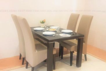 IOI Beverly Row @ IOI Resort City