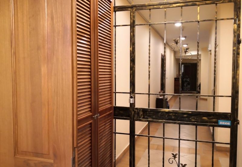 Li Villas Condominium