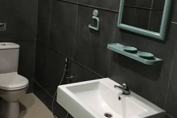 MENARA UOA OFFICE, BANGSAR, FOR RENT