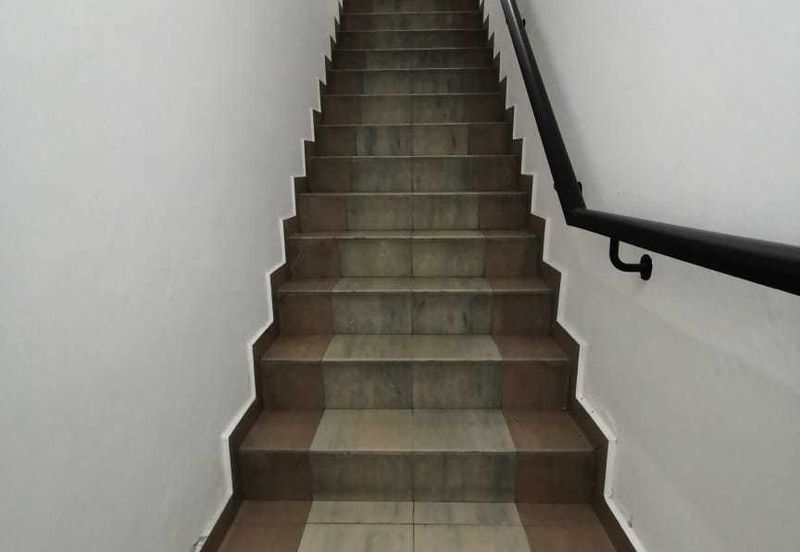 JALAN KAMPAR, OFF JALAN TUN RAZAK, KL SHOP FOR SALE