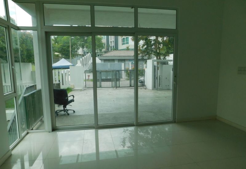 Rafflesia @ The Hill