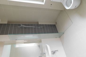 Rafflesia @ The Hill