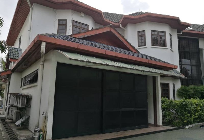 Bukit Pantai (Pantai Hill)