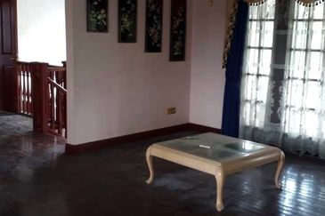 Bukit Pantai (Pantai Hill)