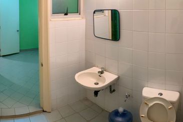 Suasana Sentral Condominium