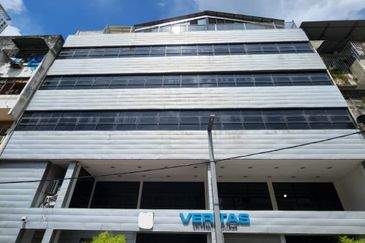 5 STOREY COMMERCIAL BUILDING, KL SENTRAL, BRICKFIELDS, FOR SALE