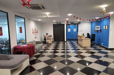 5 STOREY COMMERCIAL BUILDING, KL SENTRAL, BRICKFIELDS, FOR SALE